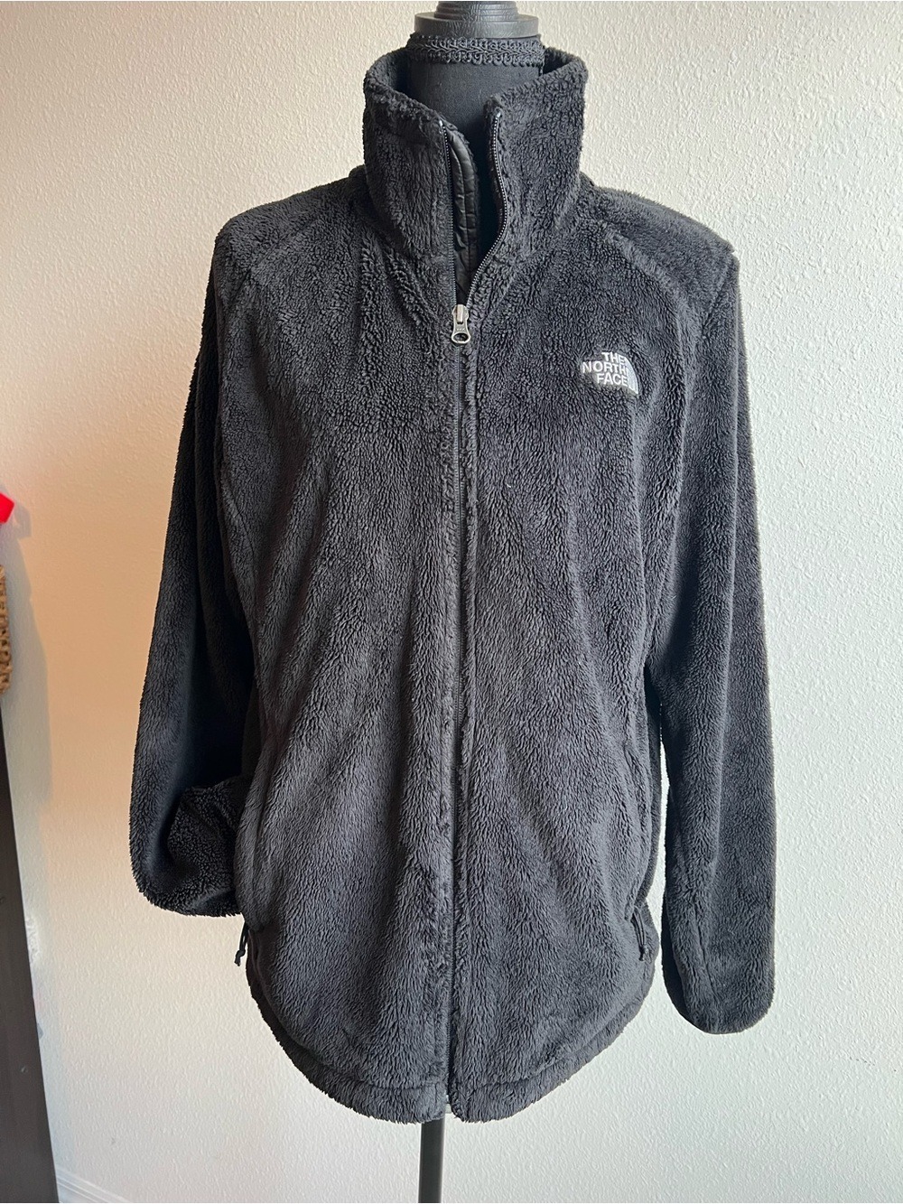 The North Face Osita Plush Fluffy Fleece Zip Jacket - Black